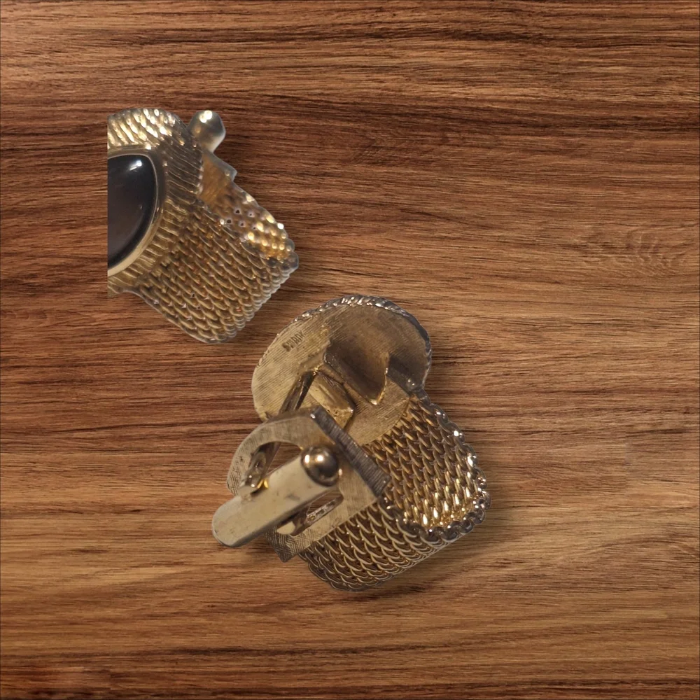SWANK elegant gold